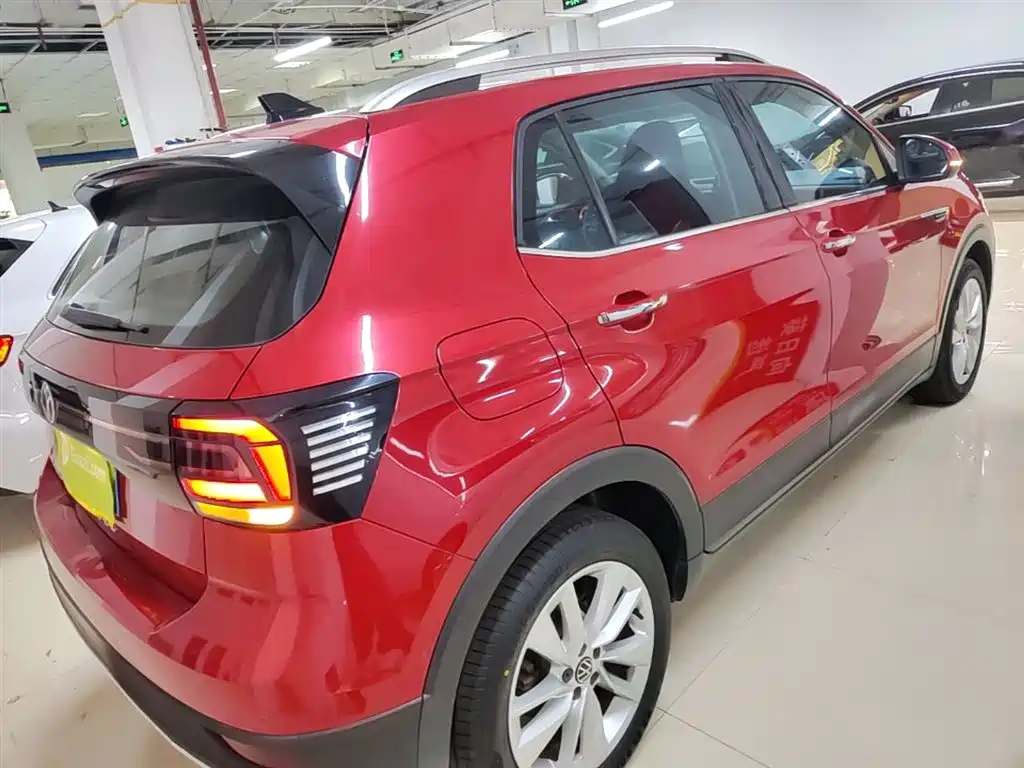 Volkswagen T-Cross 2021 1.5L Auto Comfort Edition фото 7
