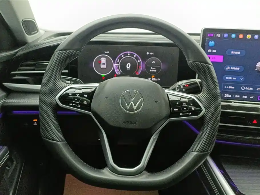 Volkswagen Passat 2025 Pro 380TSI Dragon Prestige Edition фото 15
