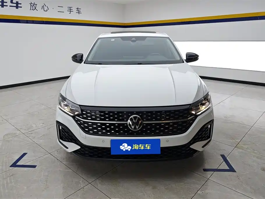Volkswagen Lavida 2024 Model 300TSI DSG Starlight Leading Edition фото 2