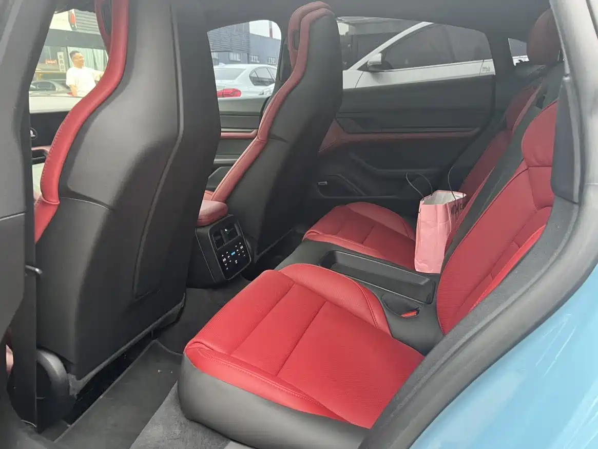 Porsche Taycan 2020 Taycan фото 12