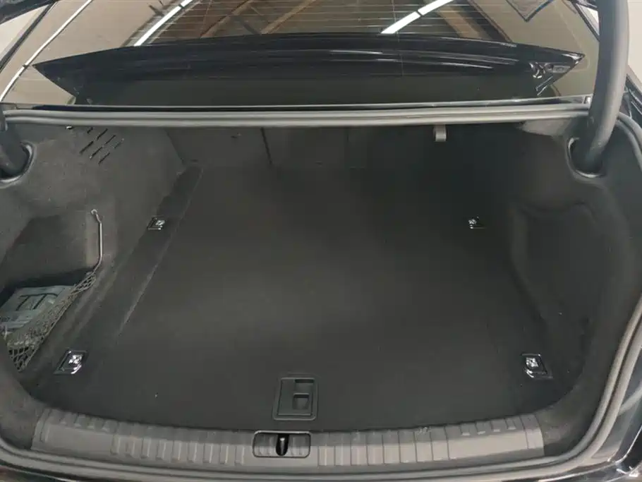 Audi A6L 2023 Facelift 45 TFSI Premium Dynamic фото 4