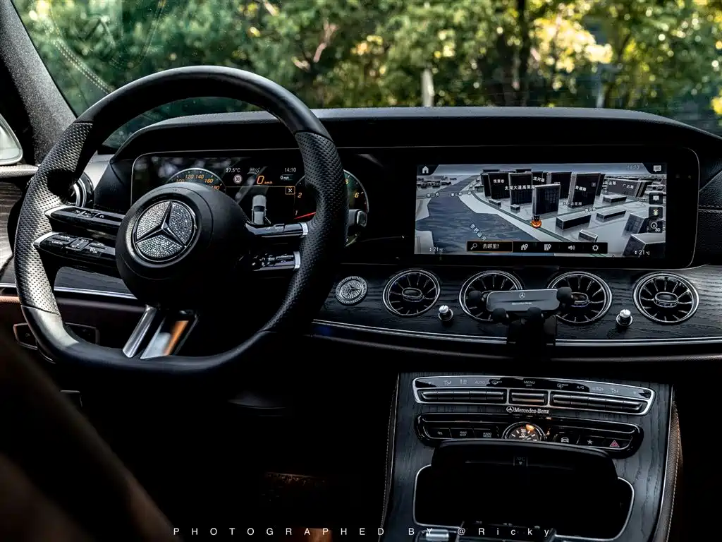 Mercedes-Benz E-Class 2021 Facelift E 300 L Sport Premium фото 4