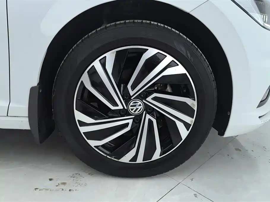 Volkswagen Sagitar 2020 280TSI DSG Luxury China VI фото 6