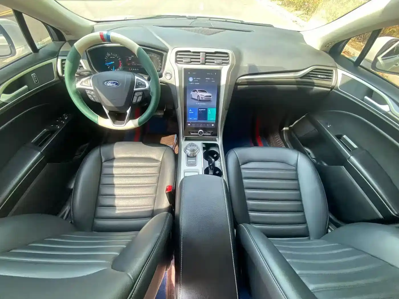 FORD MONDEO