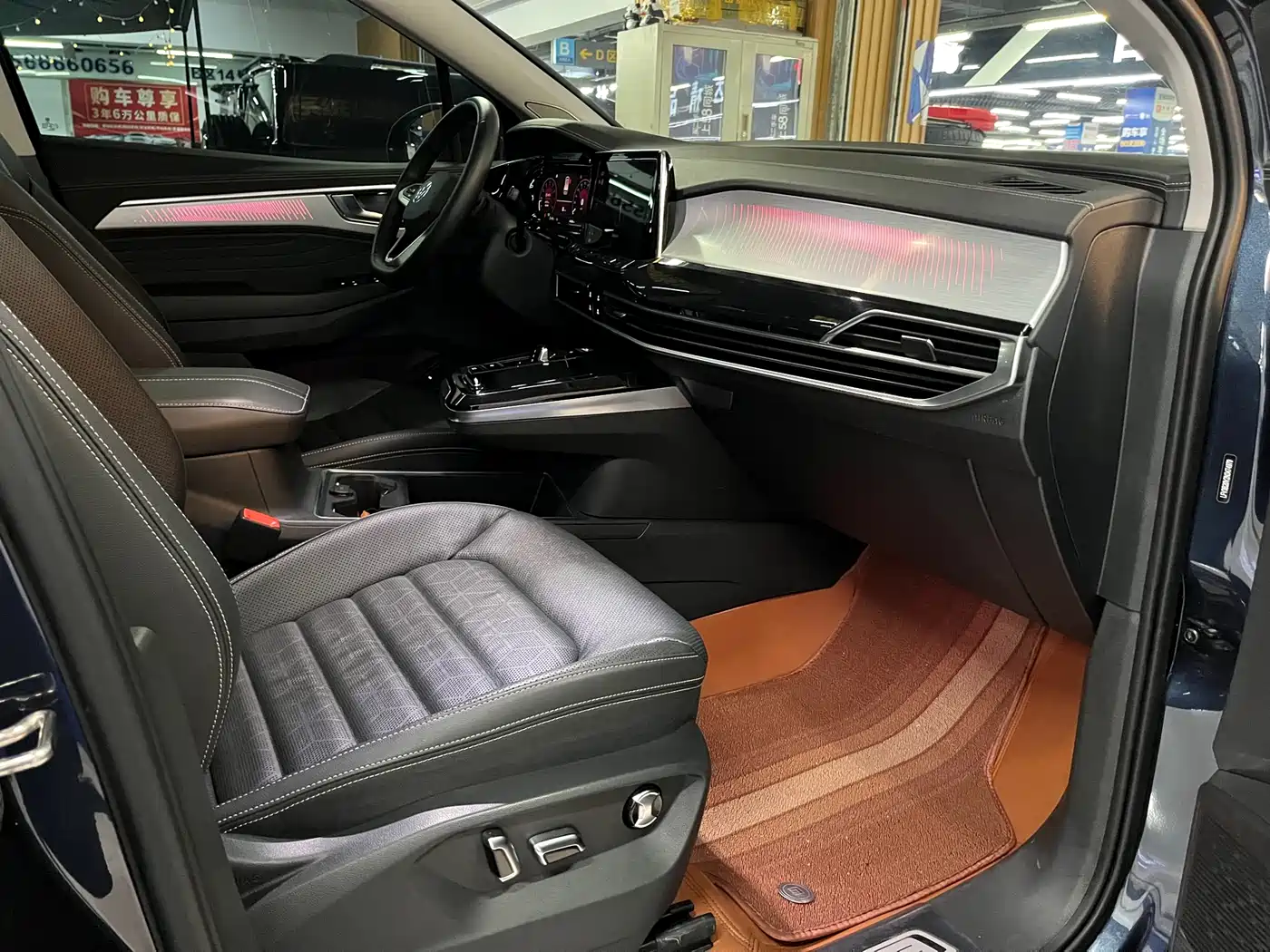 Volkswagen Talagon 2022 380TSI 4WD Luxury Premium Pro Edition 7-Seater фото 15