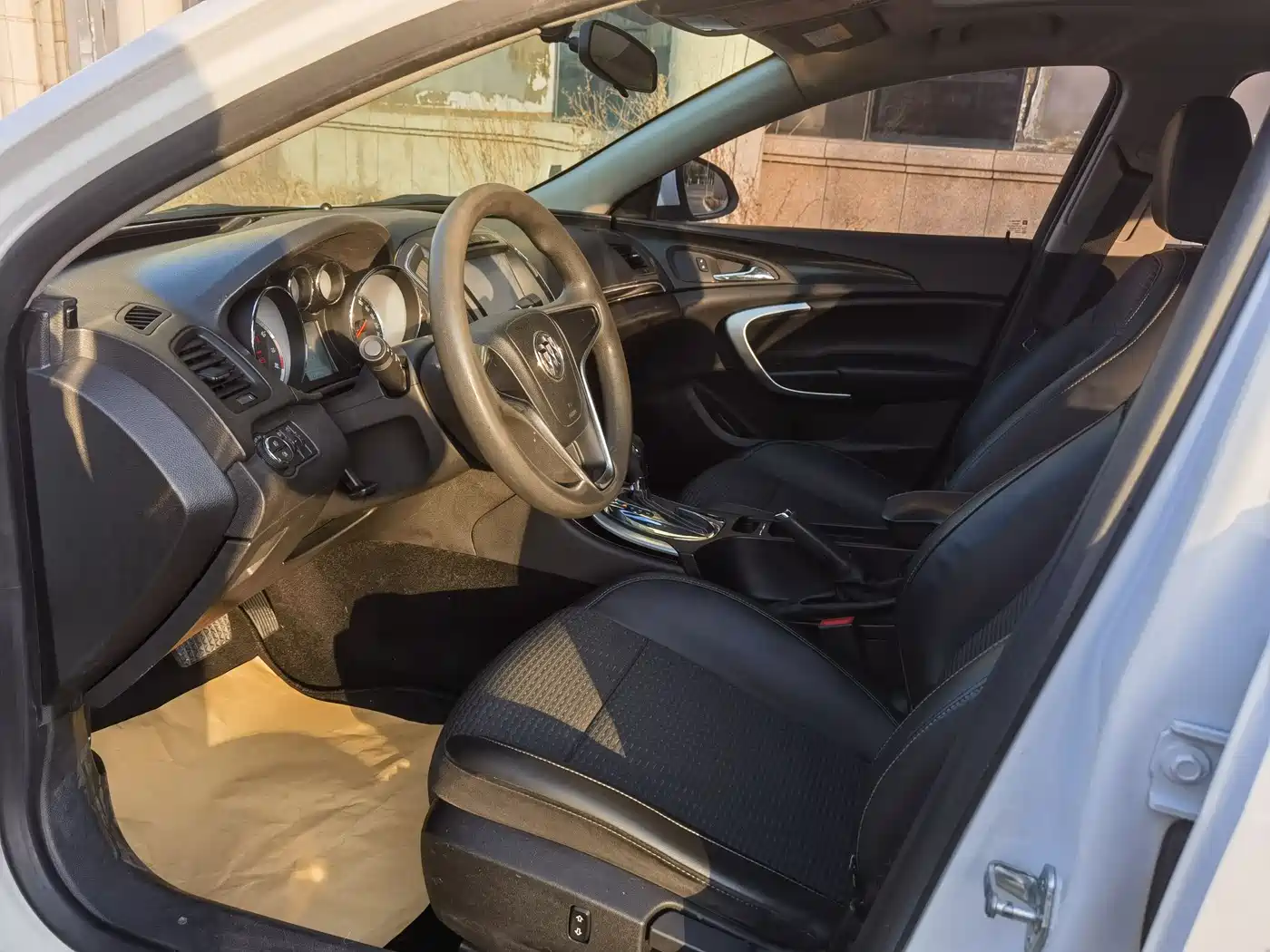 Buick Regal 2015 1.6T Leading Tech Edition фото 9