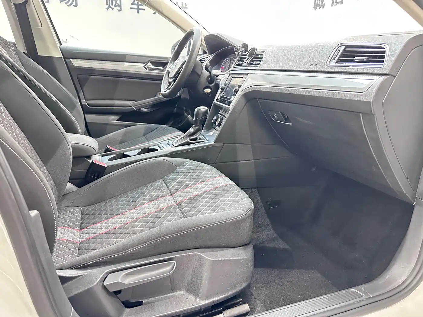Volkswagen Lamando 2019 230TSI DSG Fashion Edition China VI фото 11