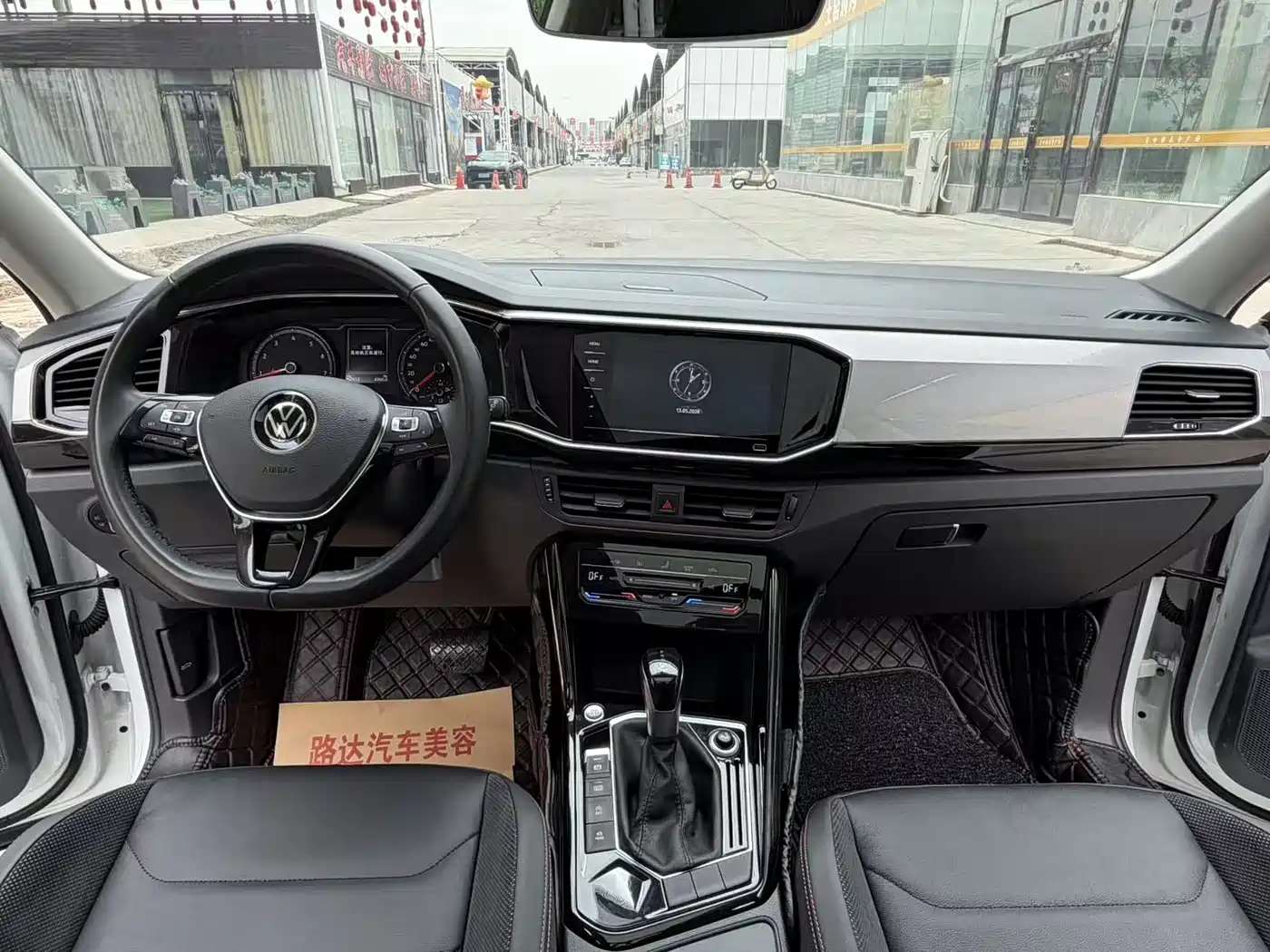 Volkswagen Tayron 2021 280TSI 2WD Luxury Smart Connect фото 8