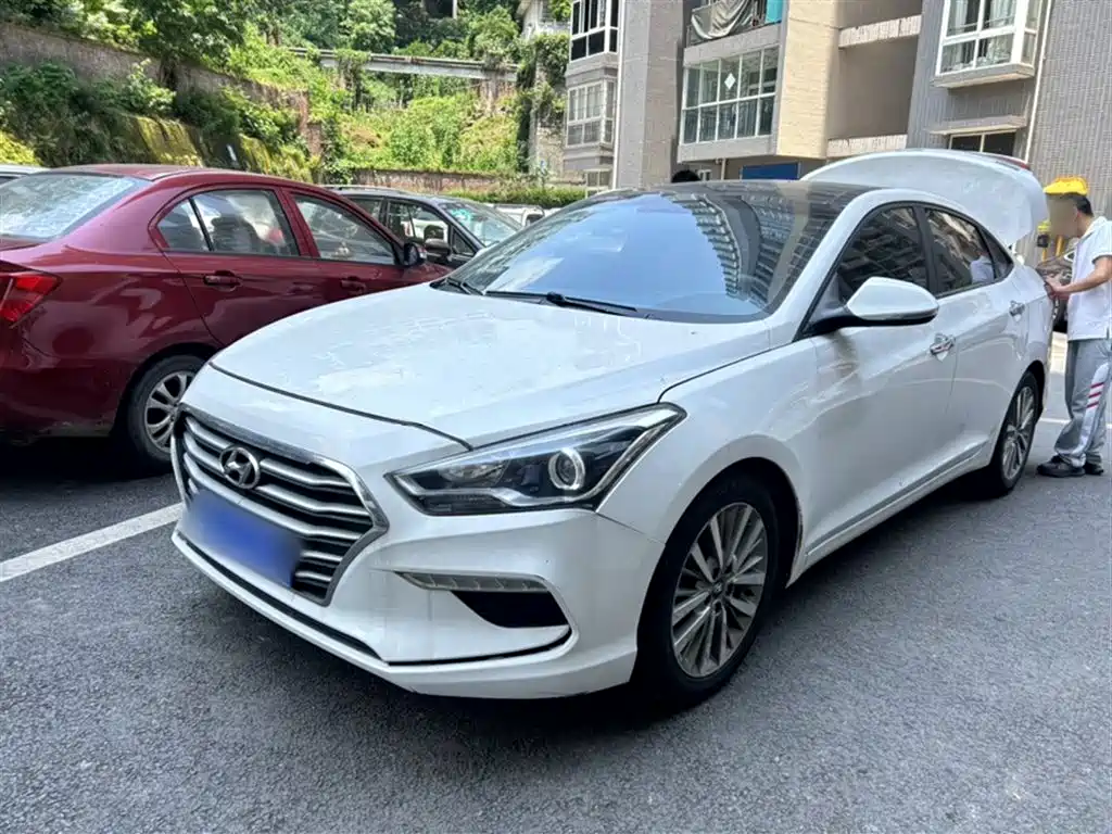 Hyundai Mistra 2017 1.8L Automatic Smart GLS (China V) фото 3