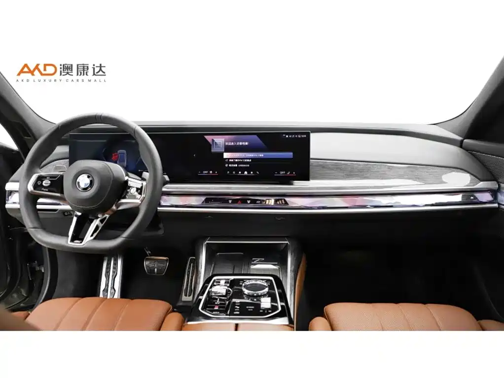 BMW 7 Series 2023 740Li Exclusive M Sport Package фото 5