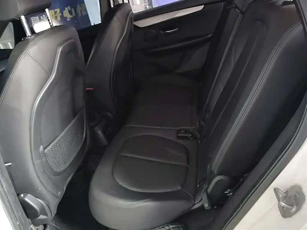 BMW 2 Series Tourer (Import) 2015 218i Leading Type фото 17