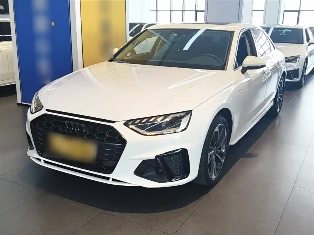 Audi A4L 2022 40 TFSI Fashion Dynamic