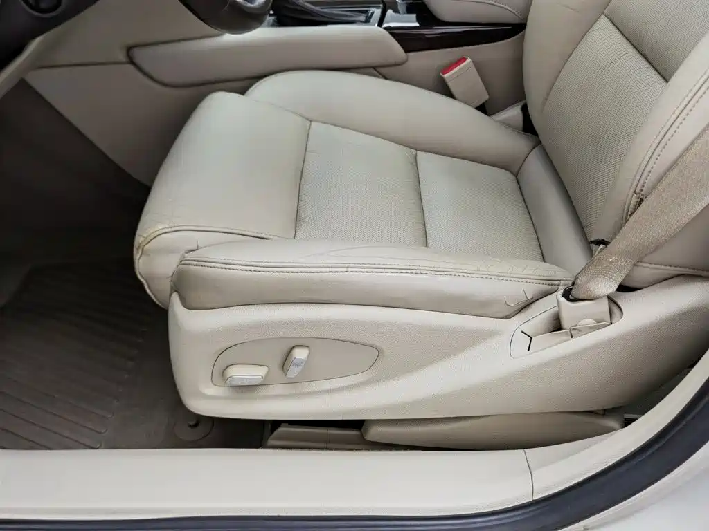Photo 20 - Cadillac XTS