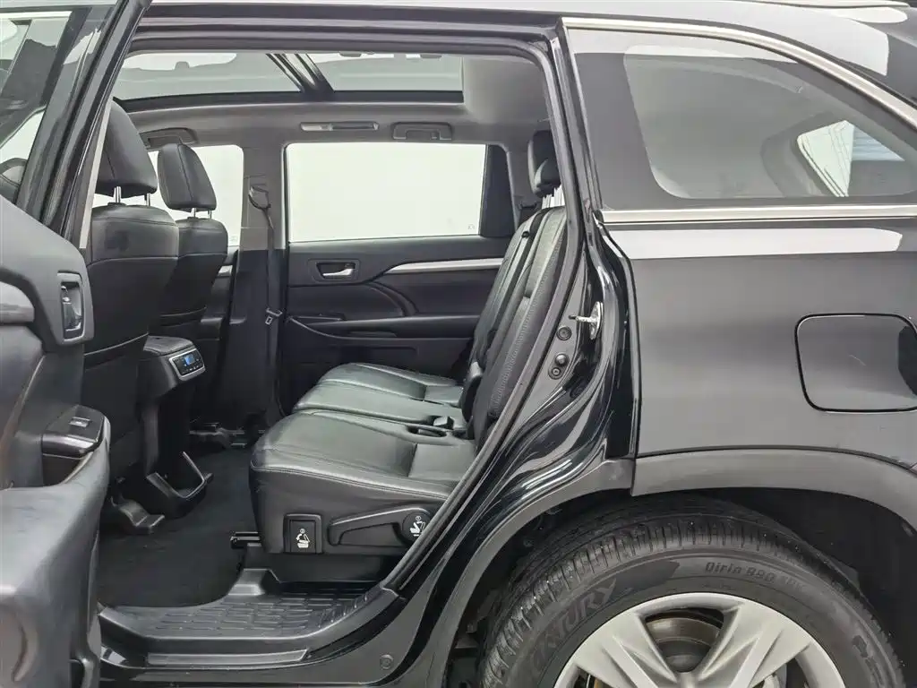 Toyota Highlander 2018 2.0T 4WD Luxury 7-seater (China V) фото 15