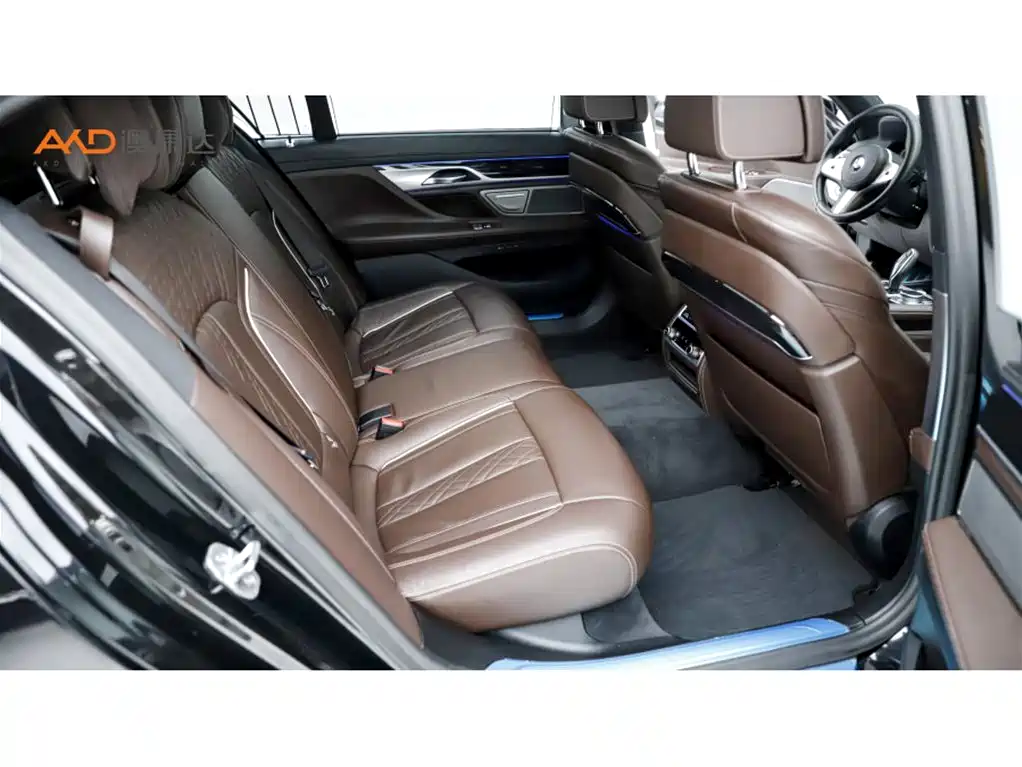BMW 7 Series 2019 Facelift 730Li M Sport Package фото 8