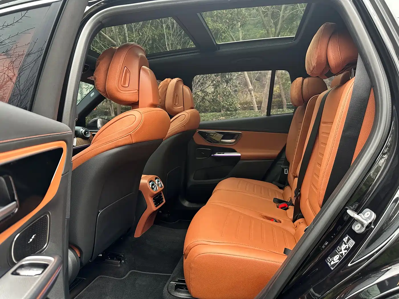 Mercedes-Benz GLC 2024 Facelift GLC 300 L 4MATIC Sport 7-seater фото 10