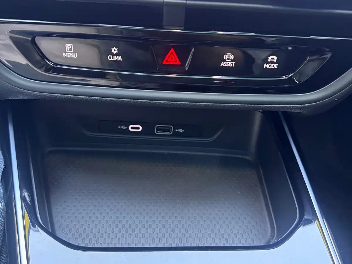 Volkswagen Lamando 2023 Lamando L 280TSI DSG Cool Edition фото 17