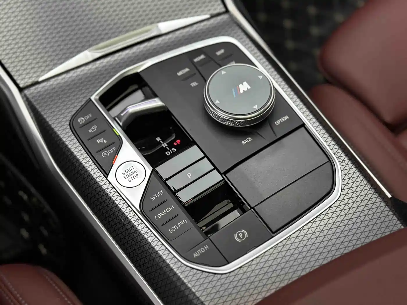 BMW 3 Series 2024 325Li M Sport Shadowline Package фото 6