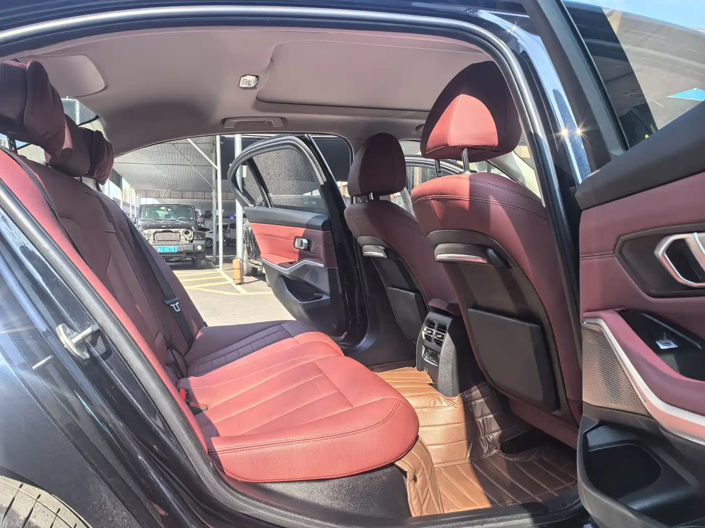 BMW 3 Series 2020 325Li M Sport Package фото 9