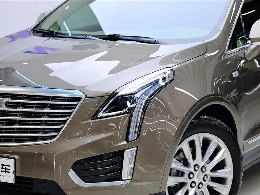 Cadillac XT5 2016 28T AWD Platinum Edition фото 10