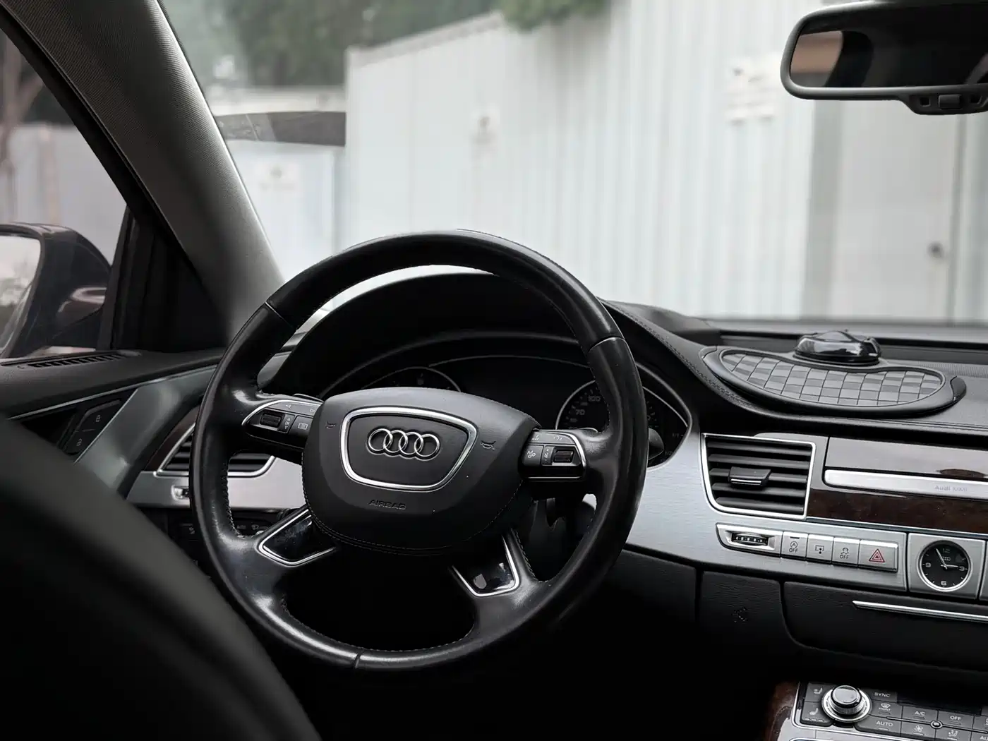 Audi A8 2013 A8L 50 TFSI quattro Luxury фото 8