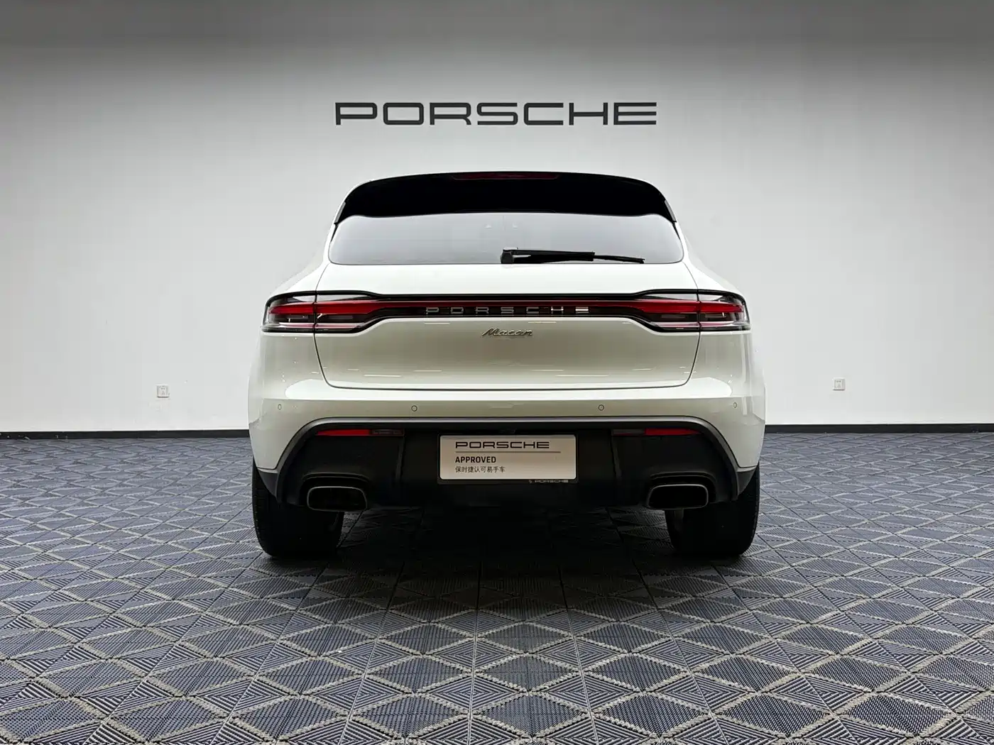 Porsche Macan 2023 Macan 2.0T фото 8