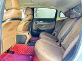 Фото 6 - Mercedes-Benz E-Class