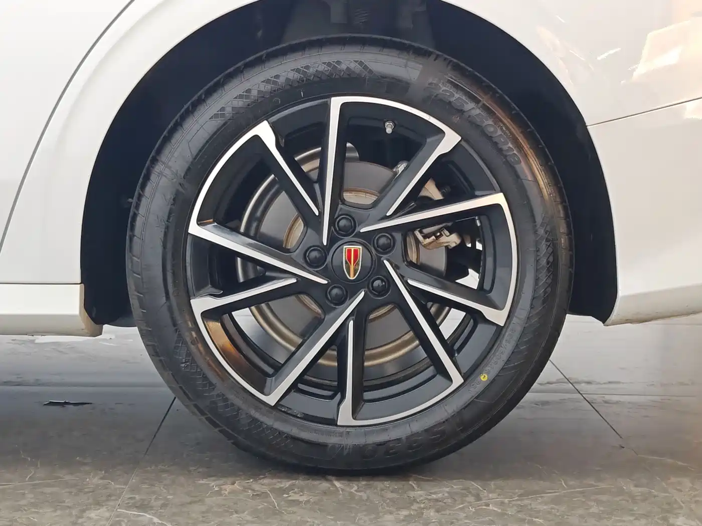Hongqi H6 2025
