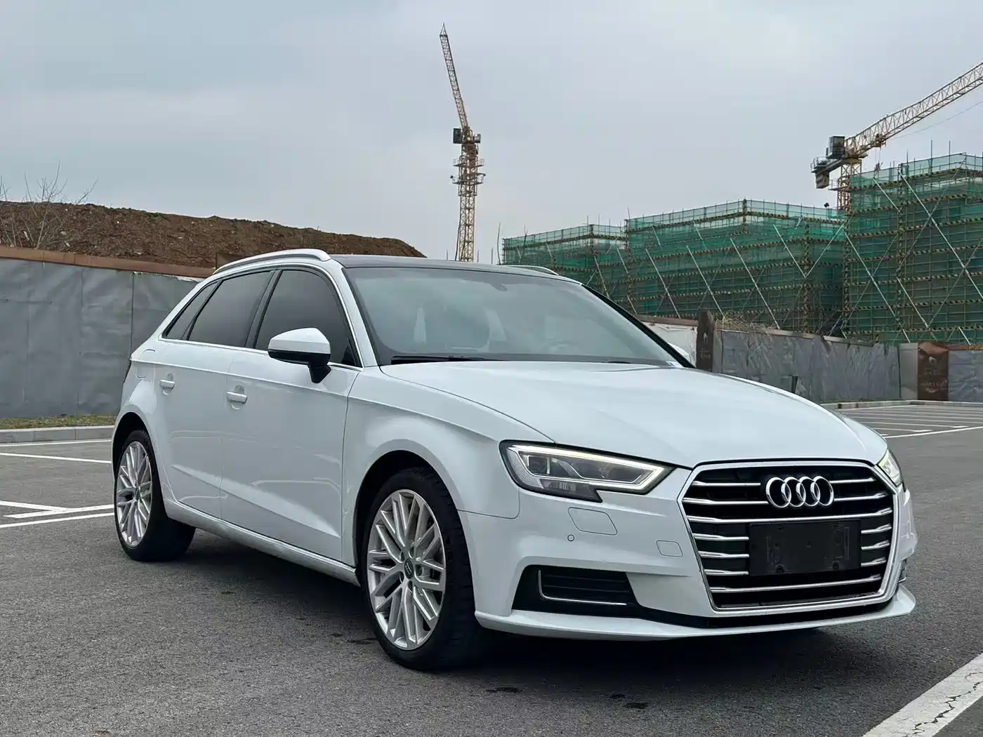 Audi A3 2019 Sportback 35 TFSI Style China VI фото 3