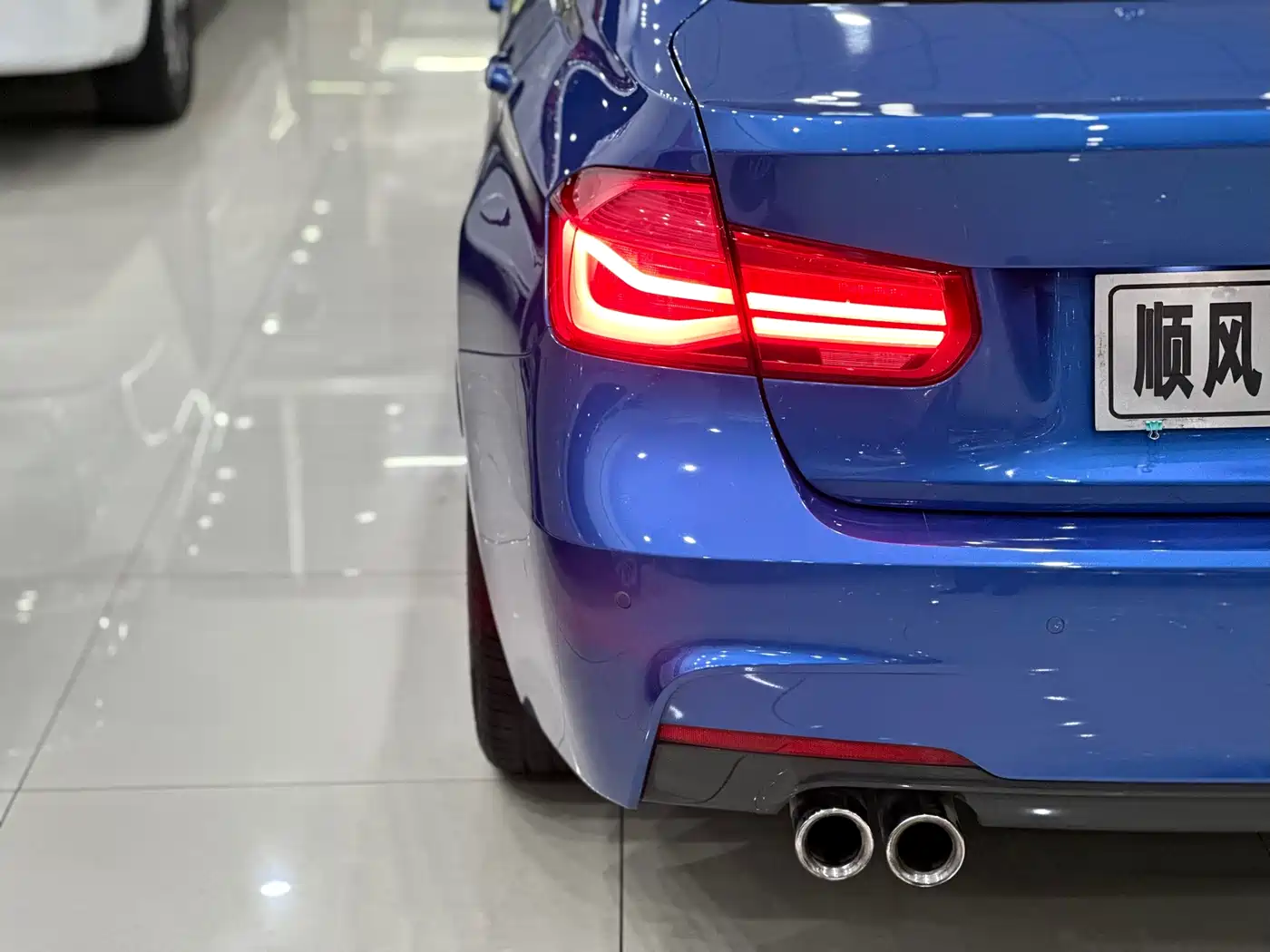 BMW 3 Series 2019 320Li M Sport Package фото 28