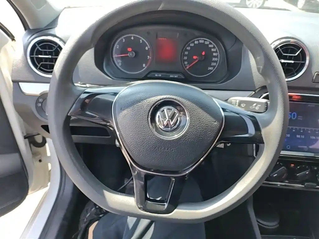 Volkswagen Jetta 2017 1.5L Manual Comfort фото 11