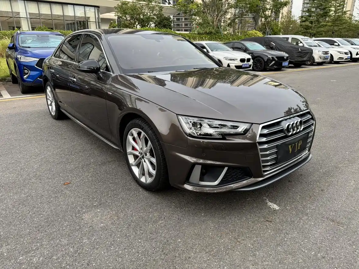 Audi A4L 2019 45 TFSI quattro Personality Sport (China VI) фото 3