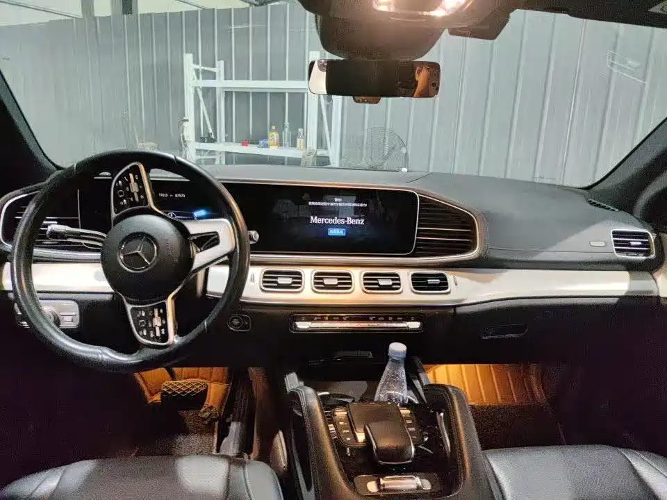 Mercedes-Benz GLE Coupe 2020 GLE 350 4MATIC Coupe SUV Fashion фото 5