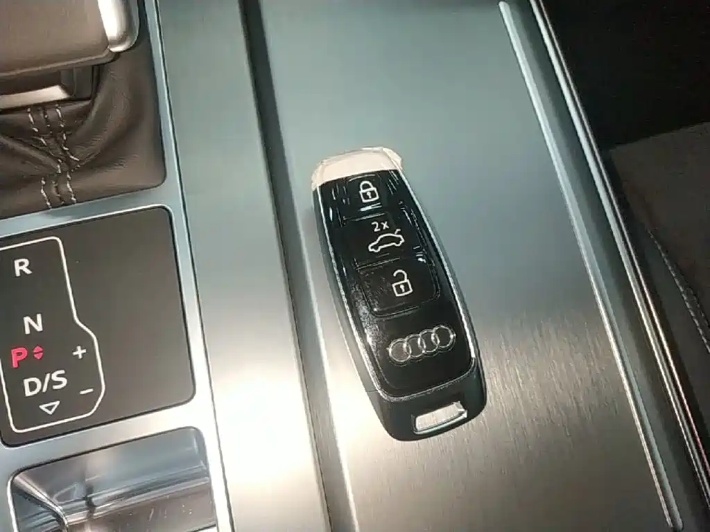 Audi A7L 2026 2024 45 TFSI Luxury