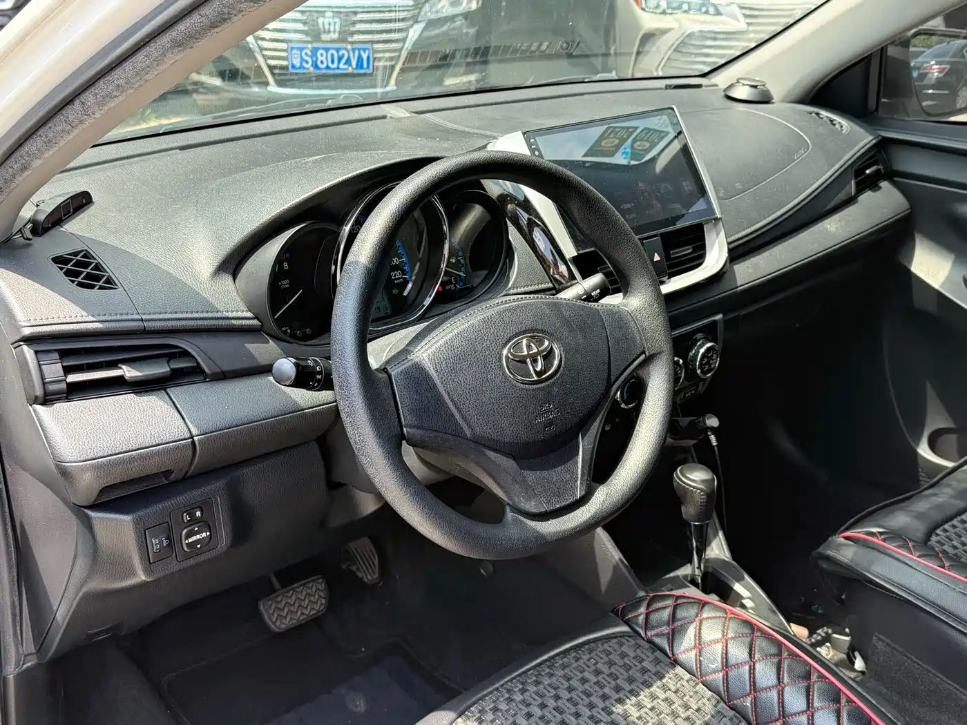 Toyota Vios FS 2017 1.5L CVT Fengchi Edition фото 3