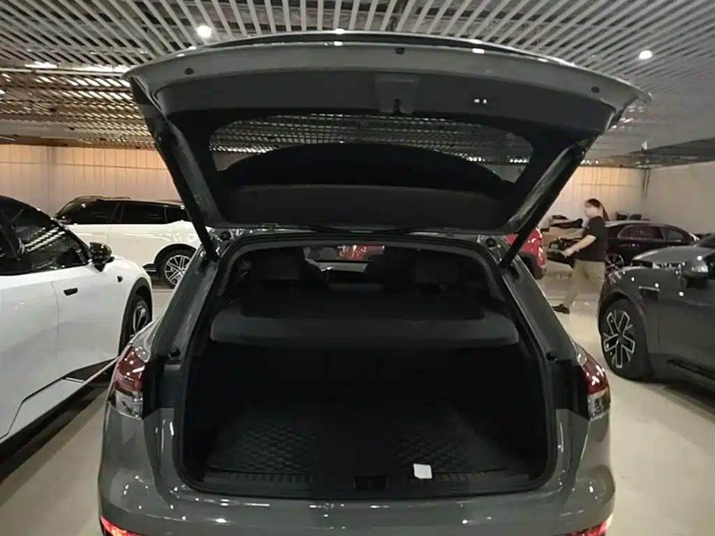 Audi Q4 e-tron 2024 40 e-tron Creation Edition фото 19