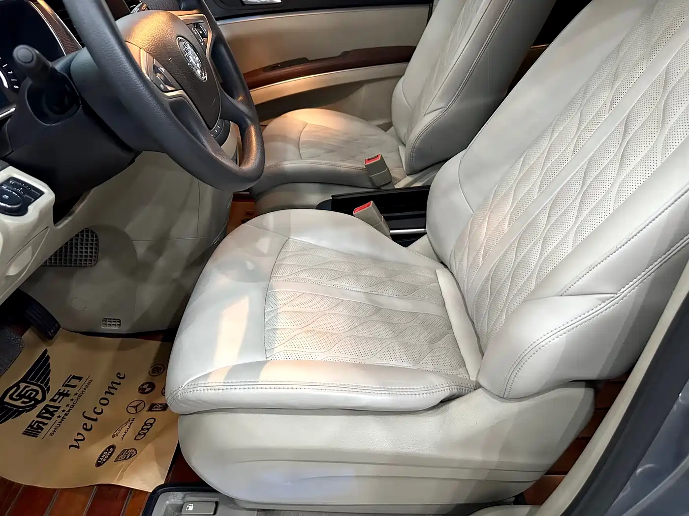 Buick GL8 2018 28T Comfort China VI фото 29