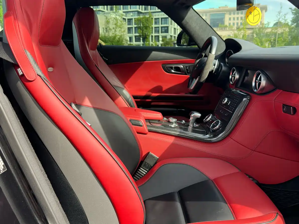 Mercedes-Benz SLS AMG 2011 2011 SLS AMG