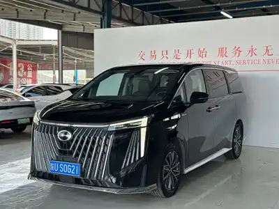 Trumpchi M8