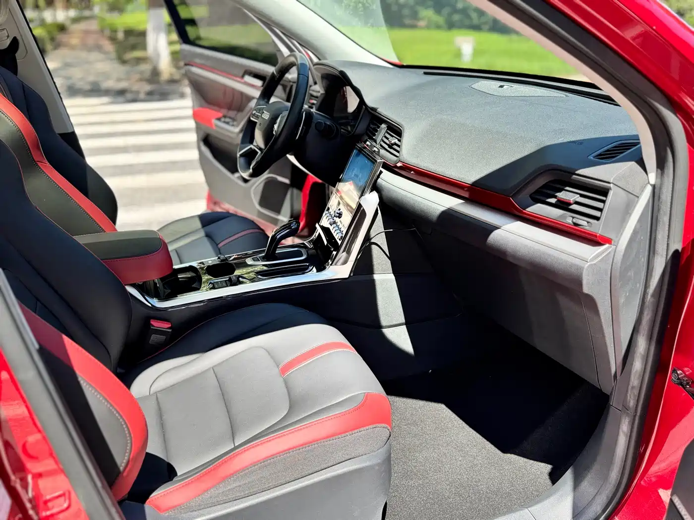 Haval H4 2019 2019 1.5GDIT DCT Ultra Luxury Smart Connect Edition China V
