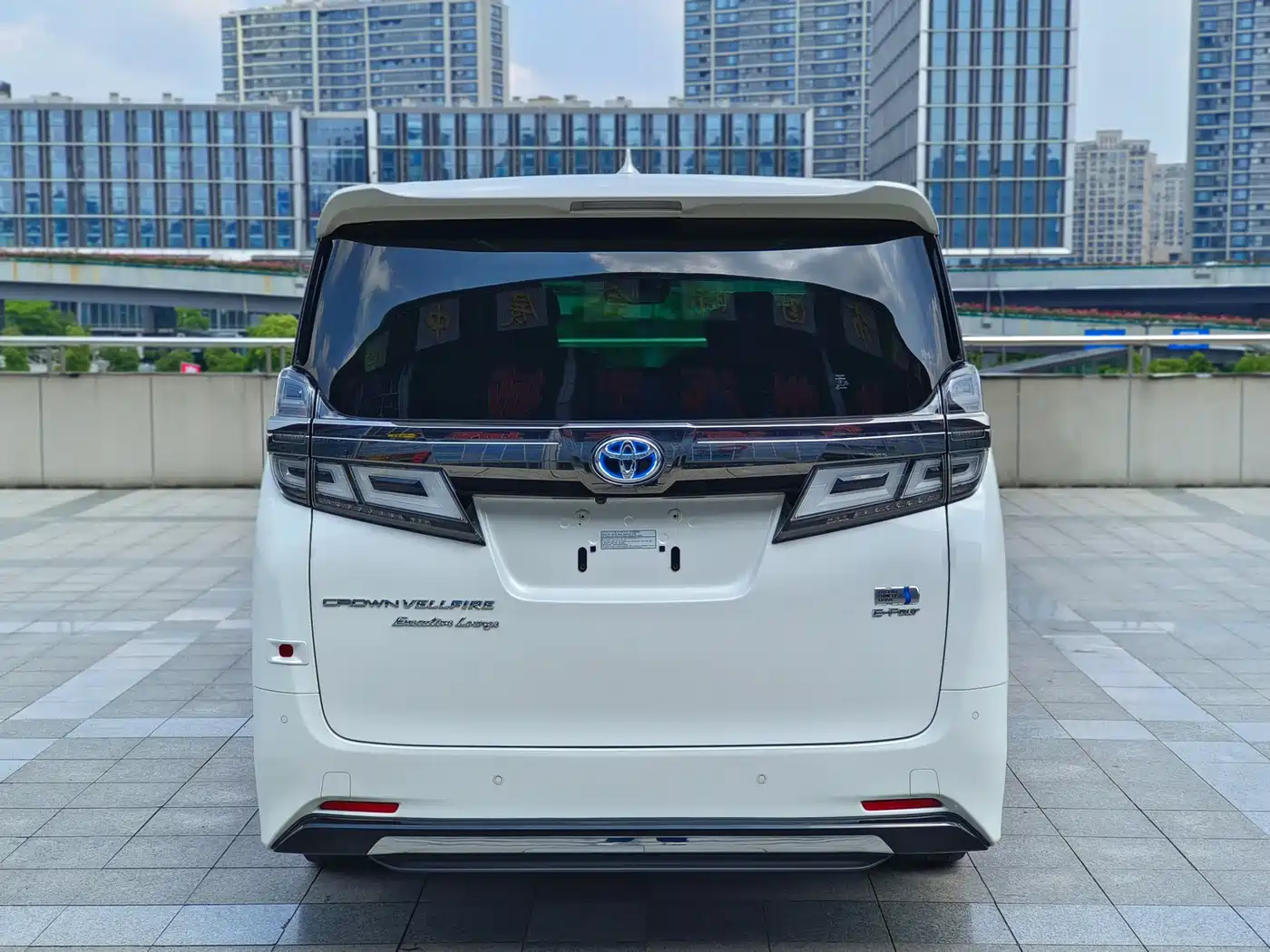 Toyota Vellfire 2023 Crown Hybrid 2.5L HV Ultimate фото 6
