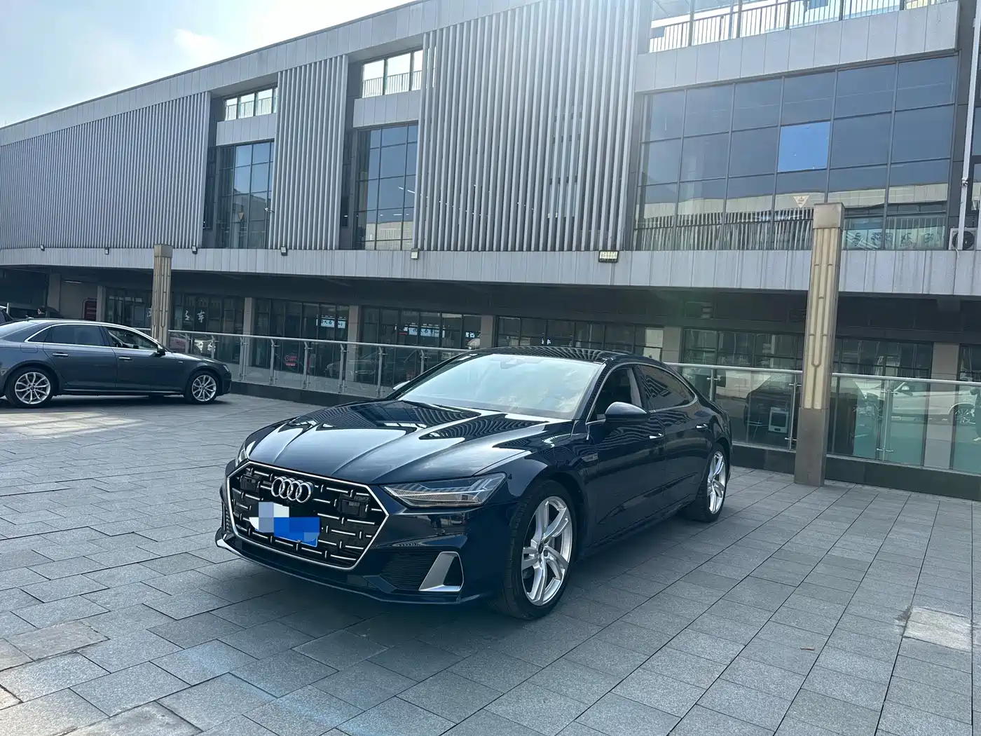 Audi A7L 2024 45 TFSI quattro Premium Luxury