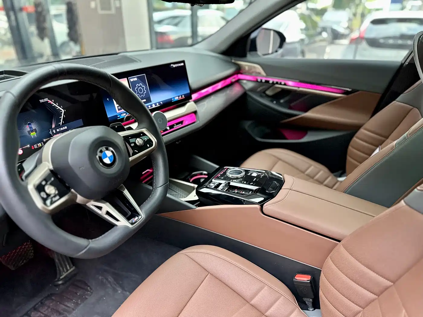 BMW 5 Series 2024 530Li Premium M Sport Package фото 4