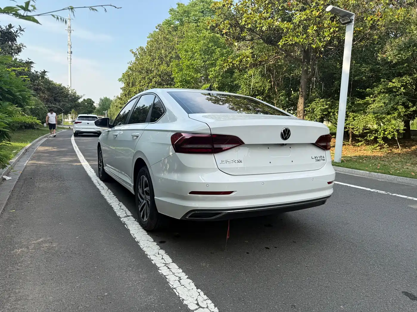Volkswagen Lavida 2022 280TSI DSG Comfort Edition фото 8