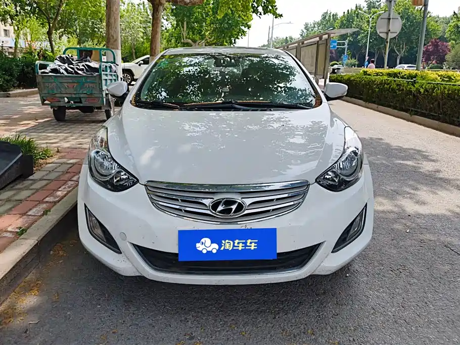 Hyundai Langdong 2013 1.6L Automatic Leading фото 2