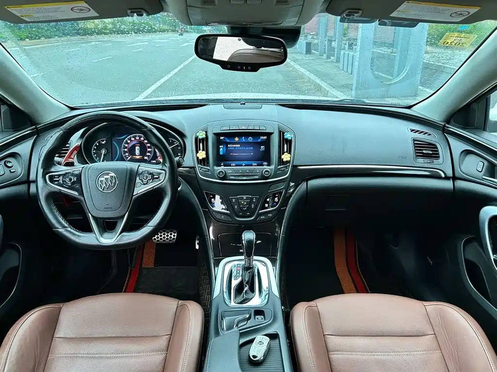 Buick Regal 2014 GS 2.0T Passion Sport Edition фото 6