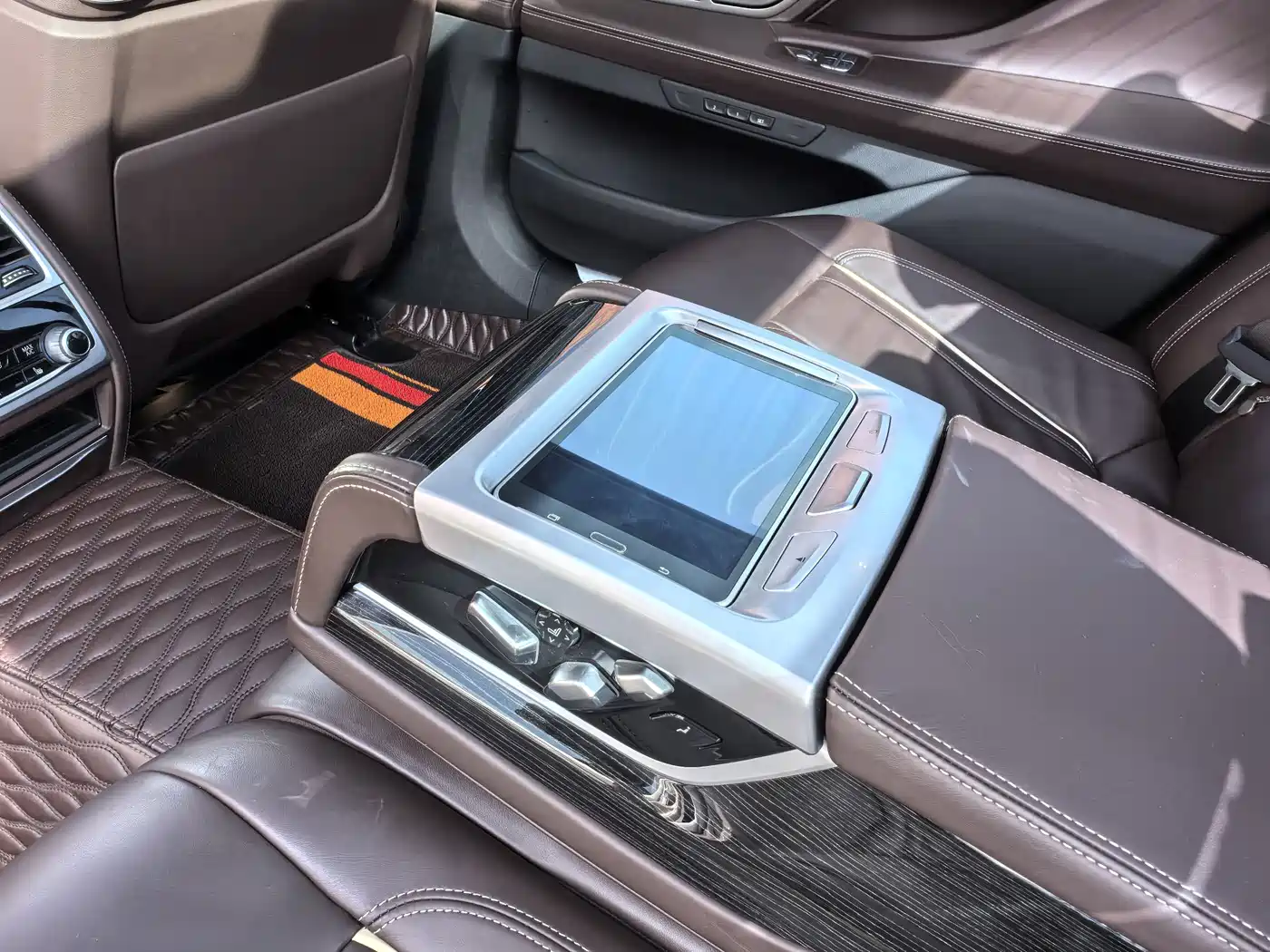 BMW 7 Series 2019 Facelift 730Li M Sport Package фото 12