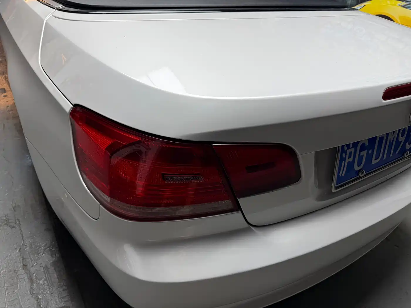 BMW 3 Series (Import) 2007 330i Convertible Coupe фото 18