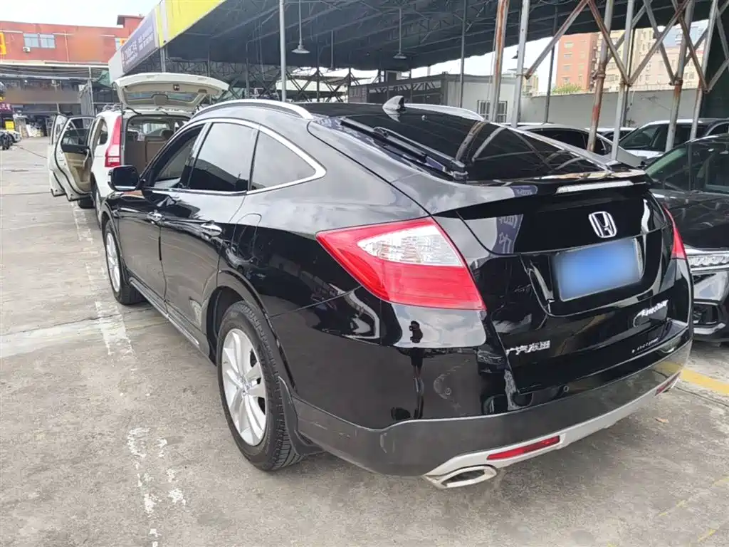 Honda Crosstour 2016 2014 2.4L Luxury Edition