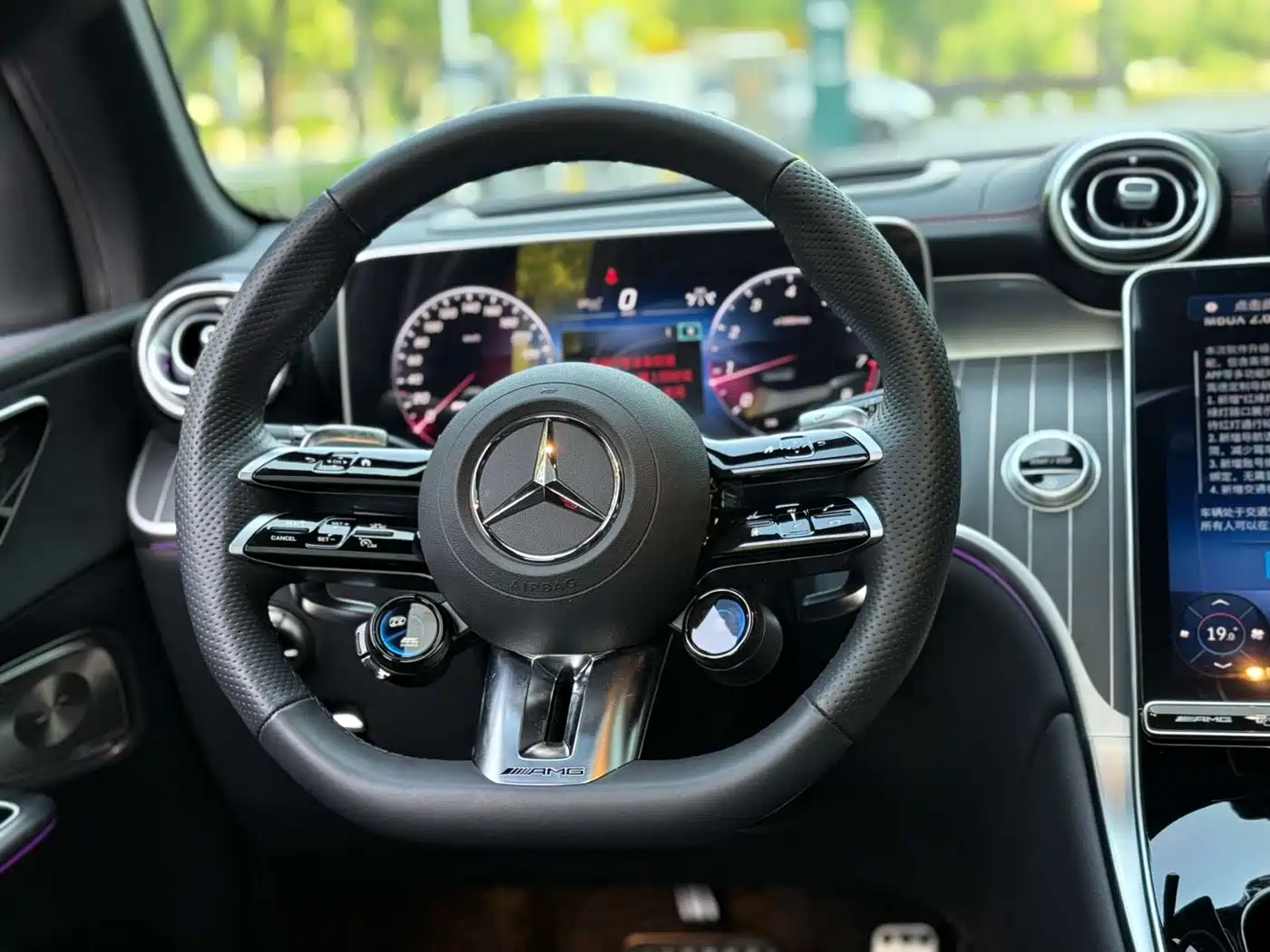 Mercedes-Benz GLC AMG 2024 AMG GLC 43 4MATIC фото 16